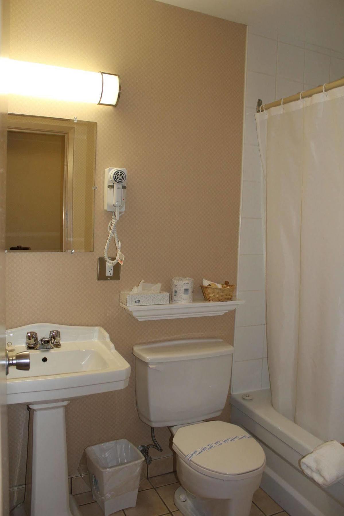 Mount Pearl Park Hotel Mount Pearl المظهر الخارجي الصورة